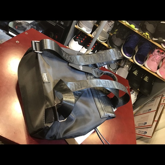 NWT Botkier New York Mini Trigger Backpack Black. - Picture 5 of 16